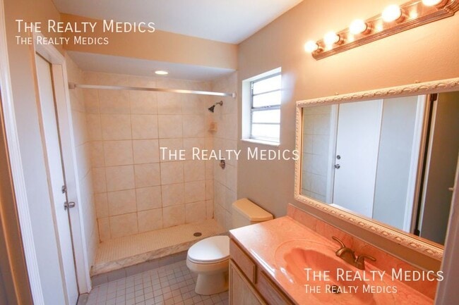 Building Photo - 3171 Courtland Blvd