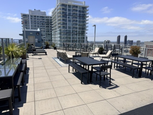 Building Photo - 1080 Park Blvd