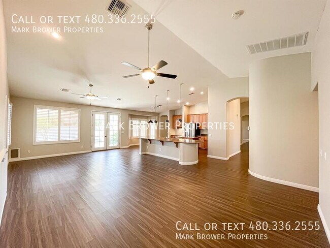 Building Photo - 1181 E Hawken Way