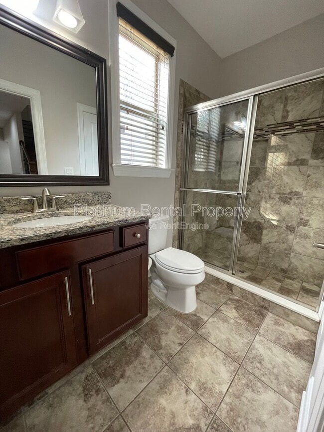 Building Photo - 600 Belton Ct