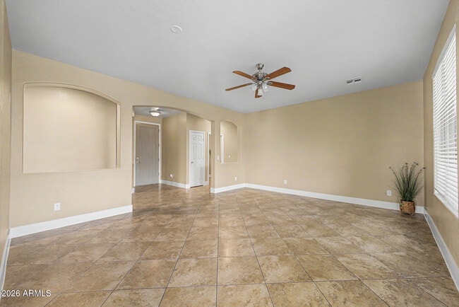 Building Photo - 40148 N Perrone St