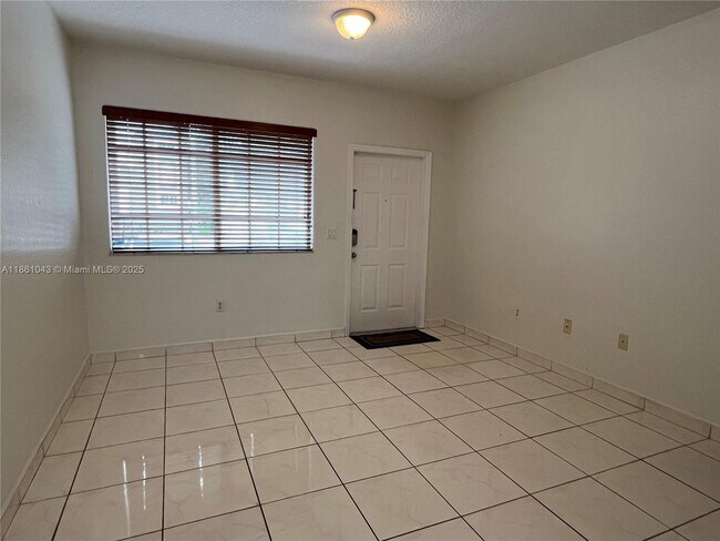 Building Photo - 7231 NW 174th Terrace