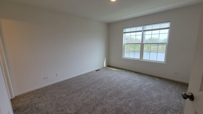 Building Photo - 2329 Upland Rd