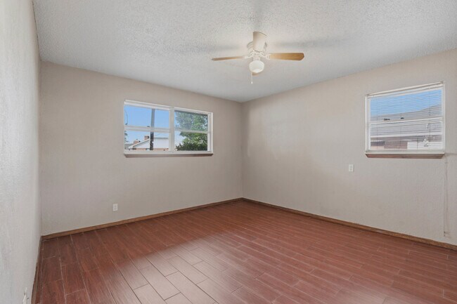 Building Photo - 2404 SW 79th St