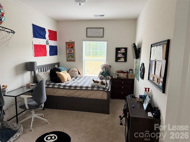 Building Photo - 4680 Courtney Crk Dr