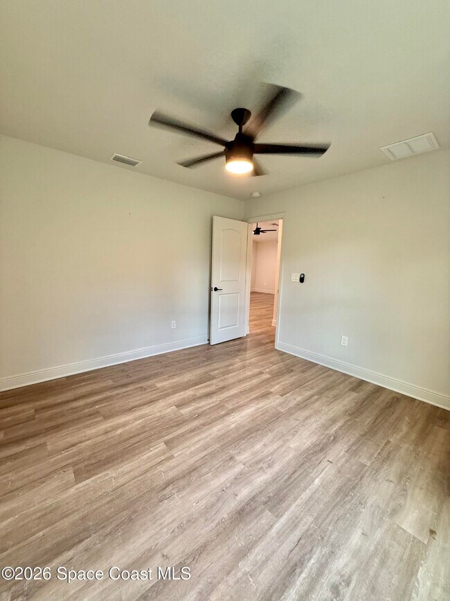 Building Photo - 4255 US-1