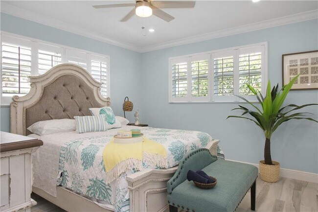 Building Photo - 850 W Camino Real