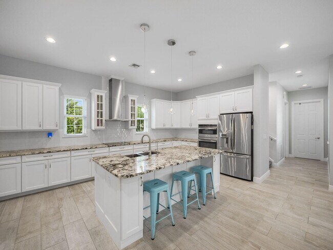 Building Photo - 11726 SW Westcliffe Ln