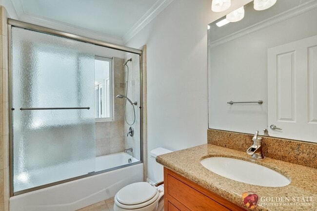 Building Photo - Stunning 3,278 square foot 4 Bedroom 3.5 b...