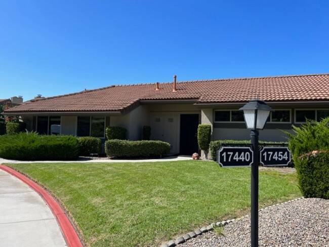 Primary Photo - Oaks North Townhome with Views