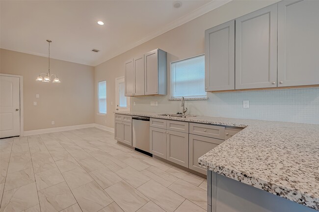 Building Photo - 6020 Fite Rd