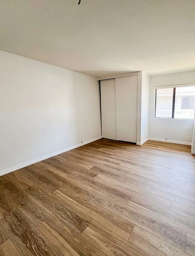 Building Photo - 3807 Camino Lindo