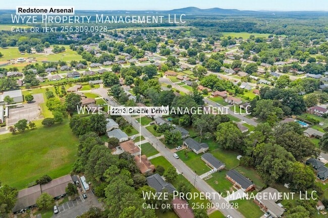 Building Photo - 2213 Cecille Dr SW