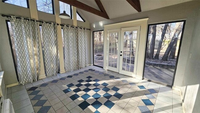 Building Photo - 1212 Knights Bridge Rd