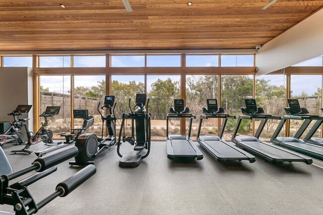 Building Photo - The Saint June