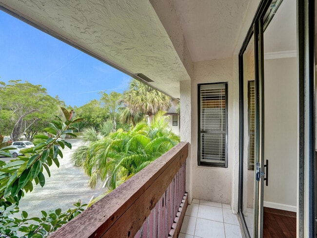 Building Photo - 9280 Sable Ridge Cir