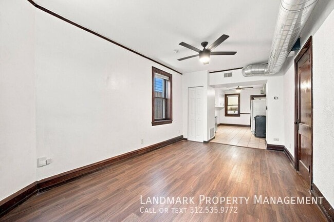Building Photo - 2962 N Allen Ave