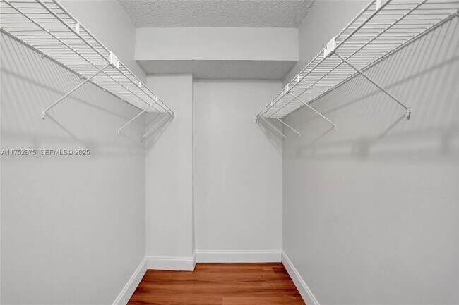 Building Photo - 3671 Environ Blvd