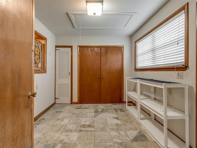 Building Photo - 4701 N Peniel Ave