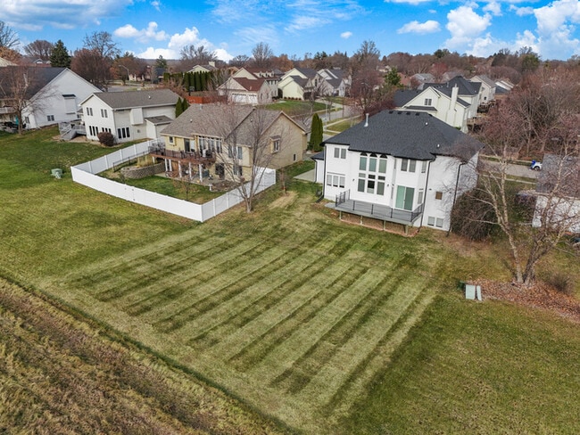 Building Photo - 3510 Rose Ave