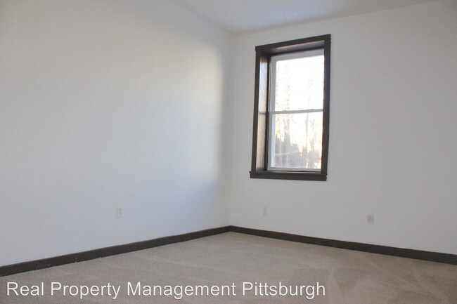 Building Photo - 2121 Milligan Ave