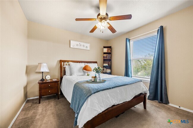 Building Photo - 4103 Dewitt County Ct