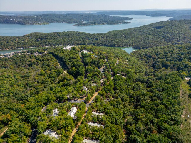 Building Photo - 235 Ozark Mountain Resort Dr