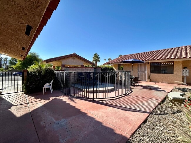 Building Photo - 44620 San Rafael Ave