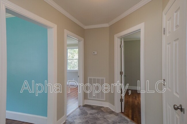 Building Photo - 107 Briarwood Rd
