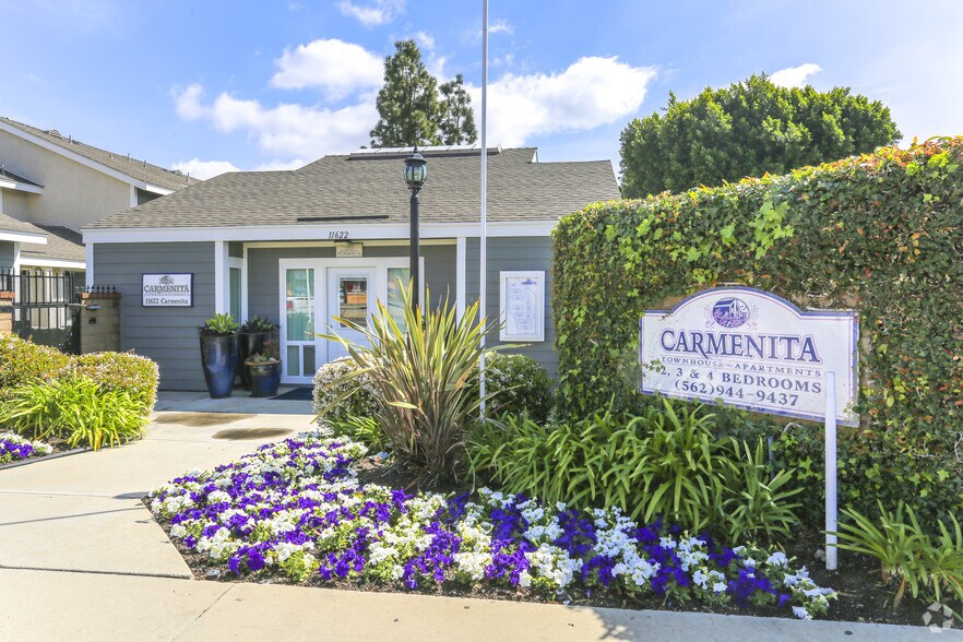 Carmenita Apartments 11622 Carmenita Rd Whittier CA 90605 Apartment