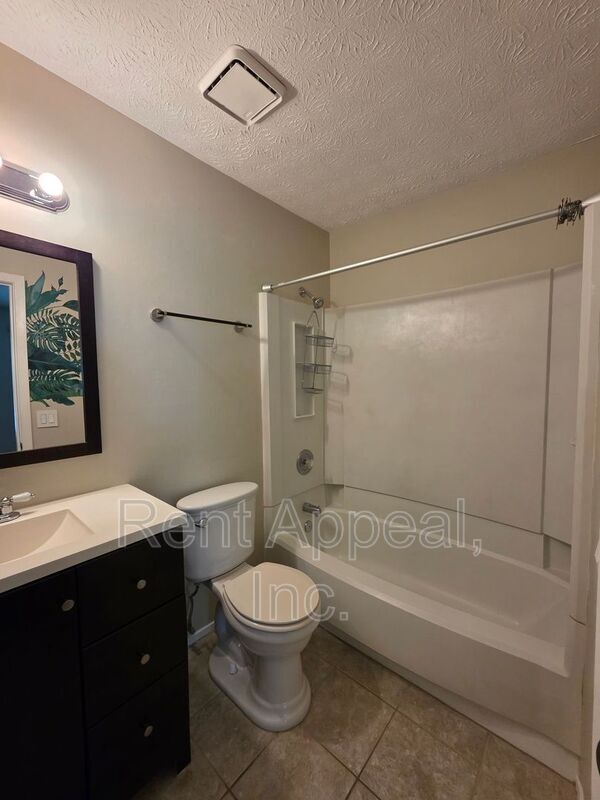 Building Photo - 2507 Queen Anne Ct