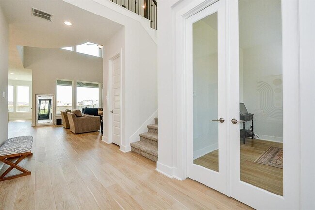 Building Photo - 501 Horizon Light Ln