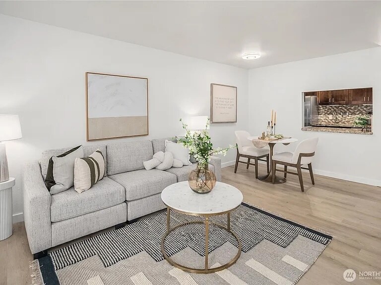 Building Photo - 800 N Allen Pl