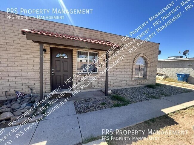 Primary Photo - 461 W 16th Ave
