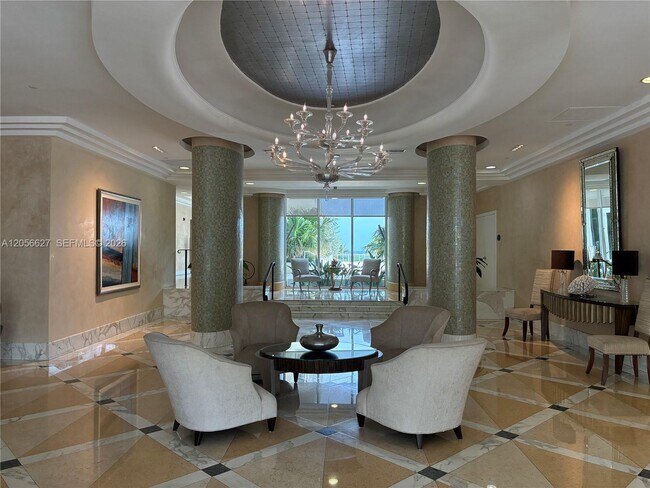Building Photo - 6917 Collins Ave