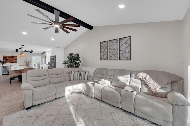 Building Photo - 15761 Windward Way Cir