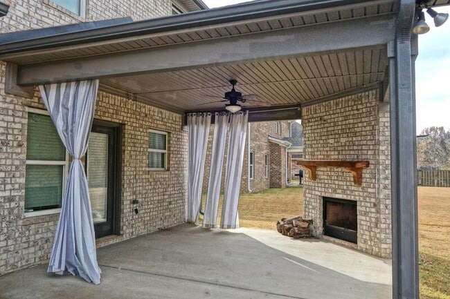 Building Photo - 8359 Anslee Way NW