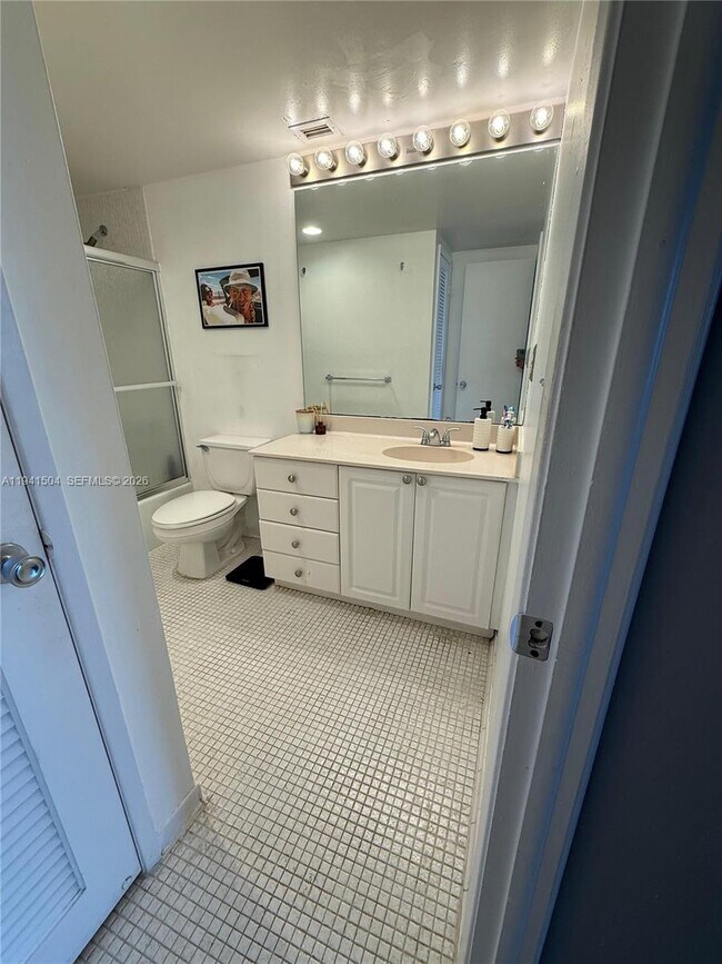 Building Photo - 19390 Collins Ave