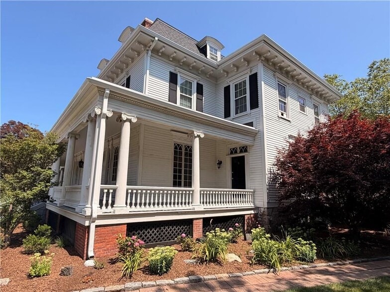 Building Photo - 412 Bellevue Ave