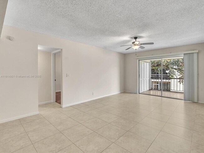 Building Photo - 614 NW 13th St