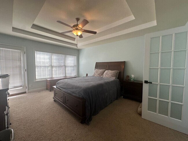 Building Photo - Carolina Lakes Gated Community!!