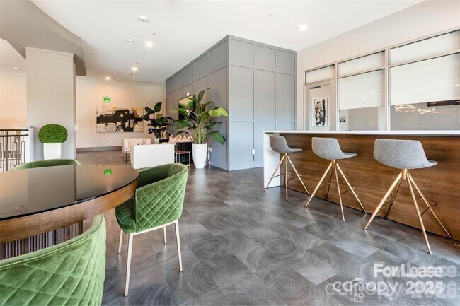 Building Photo - 13230 Ballantyne Corporate Pl