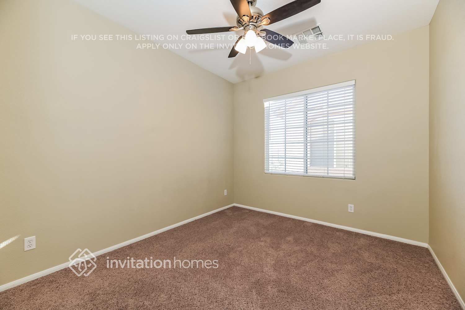 Building Photo - 628 Sumatra Pl