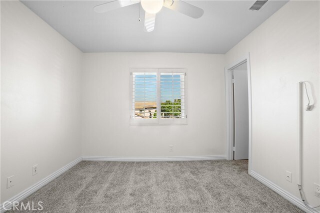 Building Photo - 2938 S Buena Vista Ave