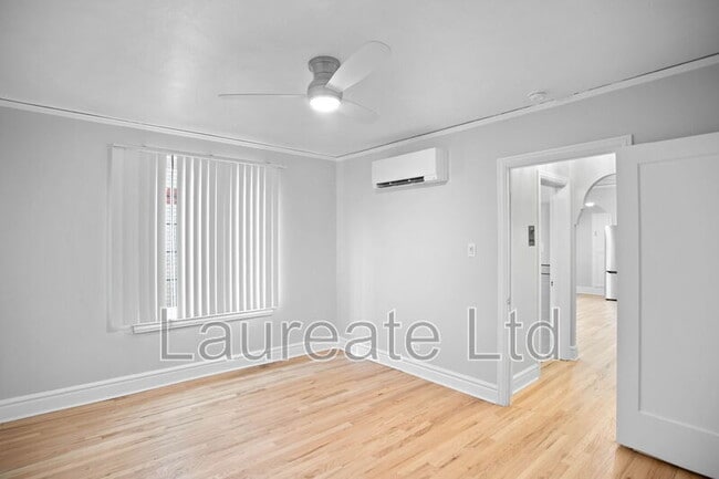 Building Photo - 1050 N Pearl St