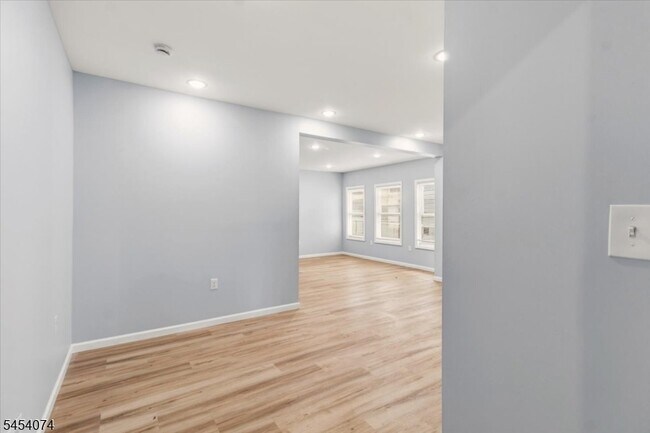 Building Photo - 76 Grumman Ave