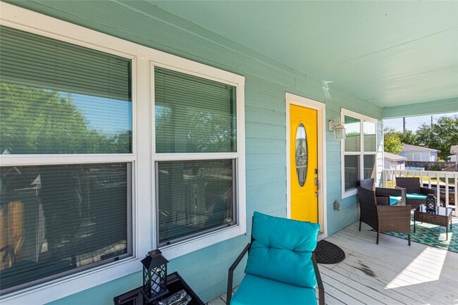 Building Photo - 5420 Avenue Q