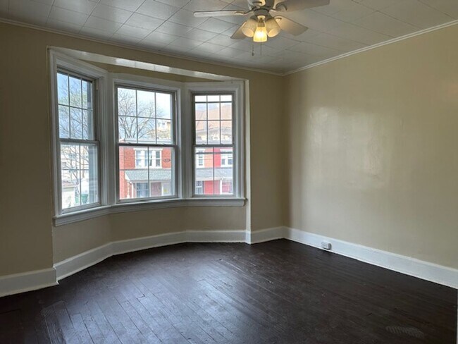 Building Photo - 111 N 17th St