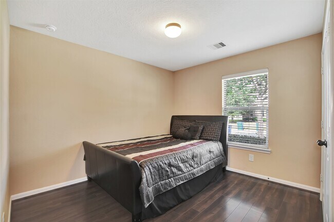 Building Photo - 9706 Lockhart Reach Ln