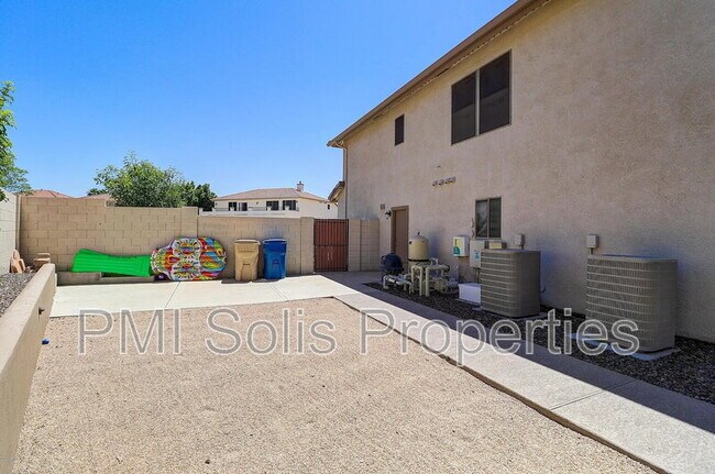 Building Photo - 13412 W Annika Dr